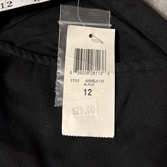 Jennifer Moore Women’s Black Shorts - Picture 5 of 6